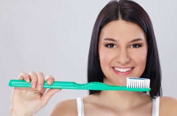 Orofacial#28 – Você Sabe Escolher Uma Boa Escova de Dentes?