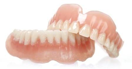 Orofacial #37 – Prótese Total (“Dentadura”): Por que Você Deve Evitá-la?  Parte 2: Minimizando os Problemas com as Dentaduras.
